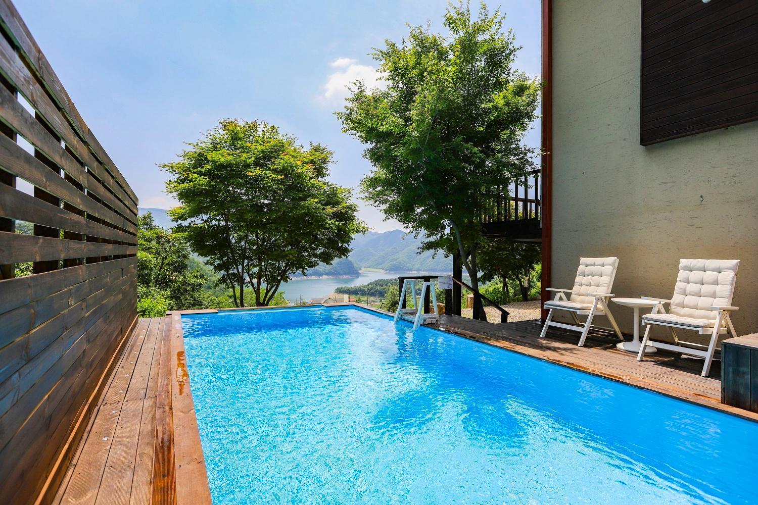 צ'ונג'ו Penatess Pool Villa מראה חיצוני תמונה